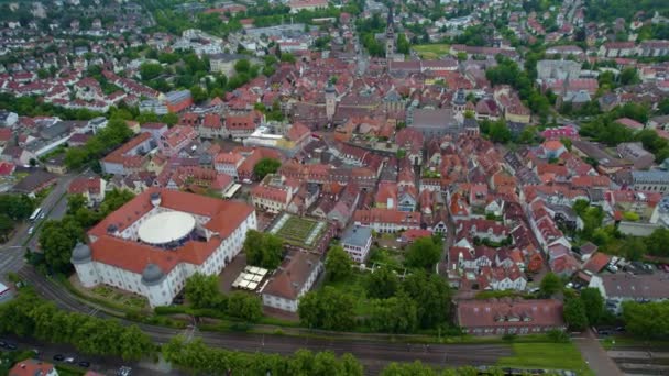 Letecký Pohled Staré Město Ettlingen Vedle Karlsruhe Německu Zamračený Den — Stock video