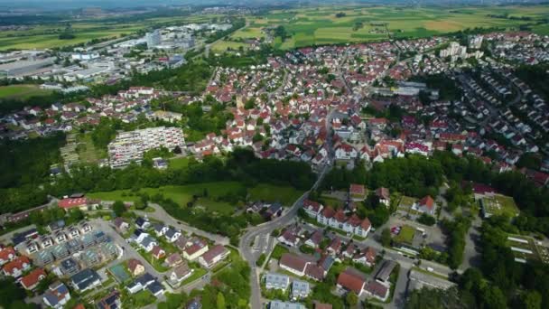 มมองทางอากาศรอบเม Schwiberdingen ในเยอรมน ในว แดดจ าในฤด ใบไม — วีดีโอสต็อก