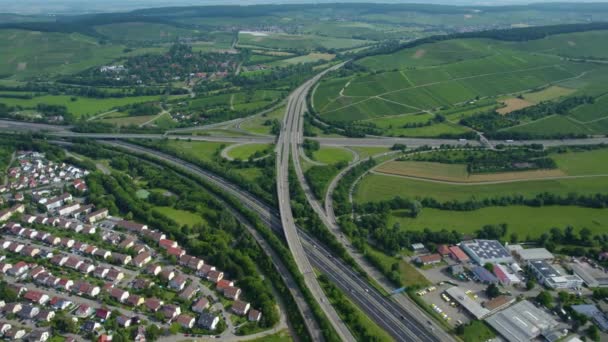 Luchtfoto Rond Autobahn Kruising Rond Stad Weinsberg Duitsland Een Zonnige — Stockvideo