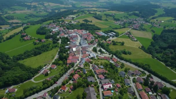 Αεροφωτογραφία Γύρω Από Την Πόλη Perlesreut Στη Γερμανία Βαυαρία Ένα — Αρχείο Βίντεο