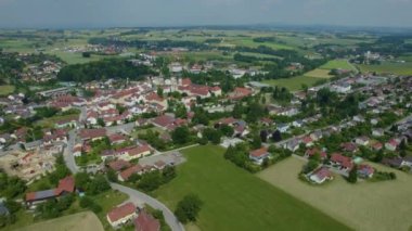 Almanya 'nın Fuerstenzell kenti ve manastırı çevresindeki hava manzarası..