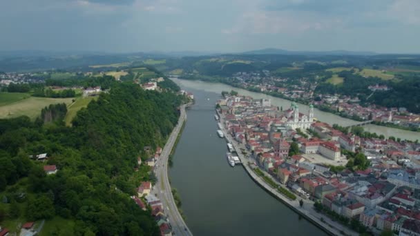 Luftaufnahme Der Stadt Passau Deutschland Bayern Einem Sonnigen Nachmittag Frühling — Stockvideo
