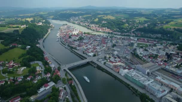 Luftaufnahme Der Stadt Passau Deutschland Bayern Einem Sonnigen Nachmittag Frühling — Stockvideo