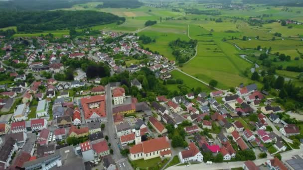 Almanya Şehrin Havadan Görünüşü Baharda Güneşli Bir Öğleden Sonra Bavyera — Stok video