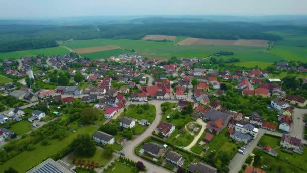 Vista Aérea Alrededor Una Ciudad Alemania Baviera Una Tarde Soleada — Vídeos de Stock