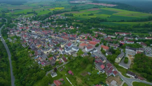 Vista Aérea Torno Uma Cidade Alemanha Baviera Dia Ensolarado Primavera — Vídeo de Stock