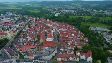 Almanya 'nın havadan görünüşü, güneşli bir baharda öğleden sonra Bavyera..