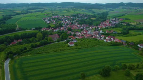 Вид Воздуха Вокруг Города Германии Бавария Солнечный День Весной — стоковое видео