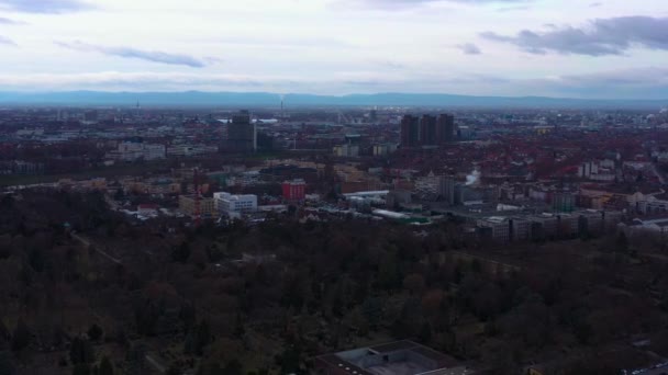 Luftaufnahme Einer Altstadt Süddeutschland Einem Sonnigen Frühlingstag — Stockvideo