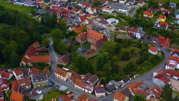 Luchtfoto Van Een Oud Centrum Zuid Duitsland Een Zonnige Lentedag — Stockvideo