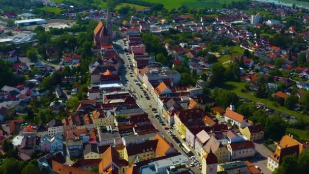 Вид Воздуха Город Neuoetting Германии Бавария Солнечный Весенний День Время — стоковое видео