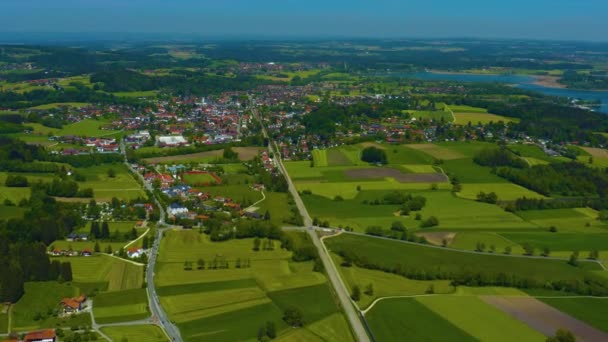 Αεροφωτογραφία Γύρω Από Χωριό Weisham Bernau Chiemsee Στη Γερμανία Βαυαρία — Αρχείο Βίντεο