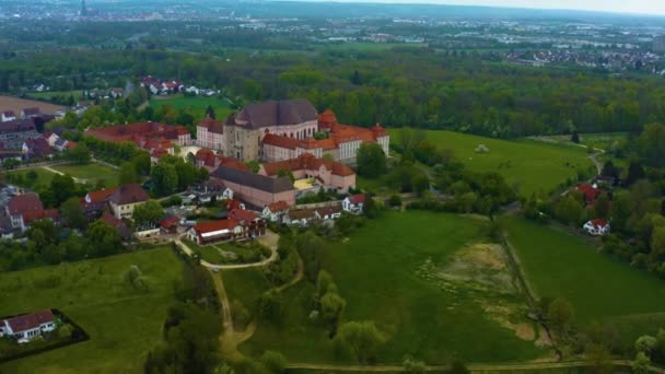 Ulm Mnster Katedrali Nin Güneşli Bir Bahar Gününde Coronavirus Kilitlenmesi — Stok video