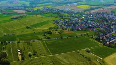 Almanya 'da bir şehrin havadan görünüşü