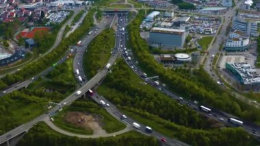 Leonberg Almanya 'sındaki otoban üçgeninin hava görüntüsü.