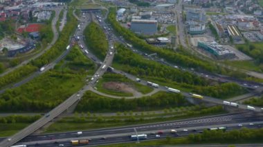 Leonberg Almanya 'sındaki otoban üçgeninin hava görüntüsü.
