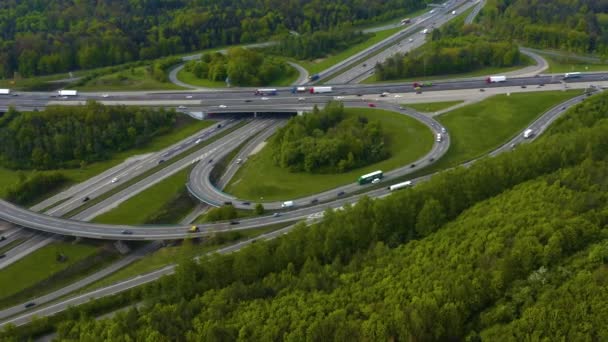 Αεροφωτογραφία Γύρω Από Την Εθνική Οδό Autobahn Σταυρό Δρόμο Kreutz — Αρχείο Βίντεο