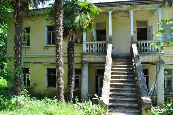 Abandoned House Sukhumi Capital Separatist State Abkhazia — Stock Photo, Image