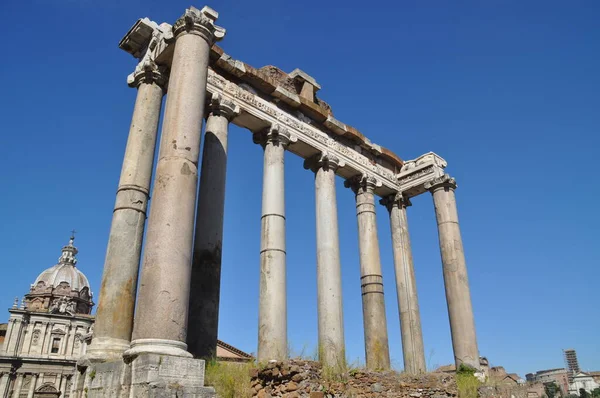 Restos Templo Saturno Fórum Romano Roma Itália — Fotografia de Stock
