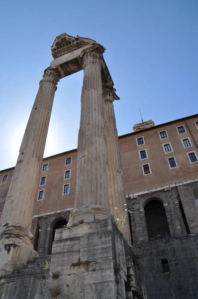 Vespasian Tapınağı Nın Kalıntıları Titus Roma Forumu Nda — Stok fotoğraf