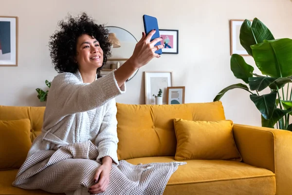 Smiling African American Woman Sitting Couch Taking Selfie Photo Home — Stockfoto