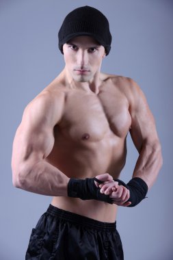 Güçlü Adam
