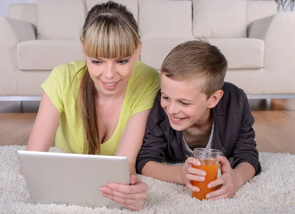 Mother And Son At Home — Stock Photo, Image