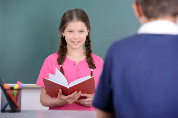 Niños de escuela —  Fotos de Stock