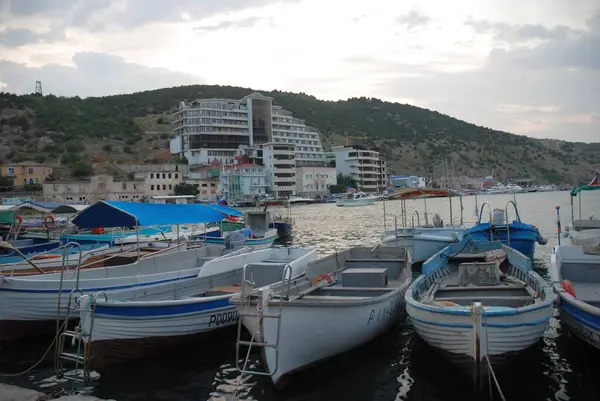  Kırım Yarımadası. Kar maskesi..