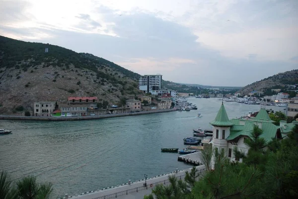  Kırım Yarımadası. Kar maskesi..