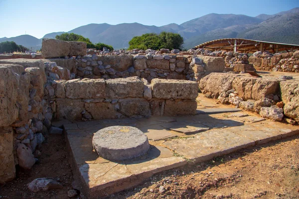 Malia的Minoan宫殿的挖掘 希腊克里特岛 — 图库照片