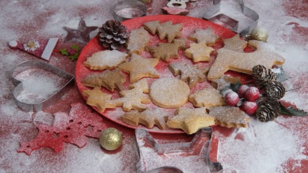 Masa Para Hacer Galletas Jengibre Caseras Tablero Madera Sobre Fondo — Vídeos de Stock