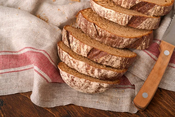 Čerstvý Domácí Žitný Chléb Tradiční Pravopisný Křupavý Chléb Krájený Plátky — Stock fotografie