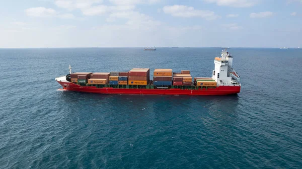 Logistics Container Cargo Ship Global Import Export Business — 图库照片