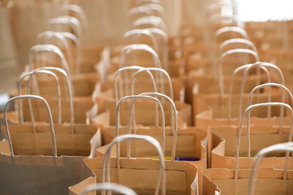 Molti Pacchetti Shopping Aperti Sacco Pacchi Artigianali — Foto Stock