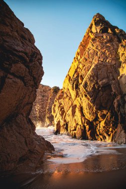 Portekiz, Ursa sahilinde altın gün batımı