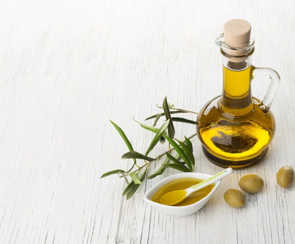 Olive oil — Stock Photo, Image