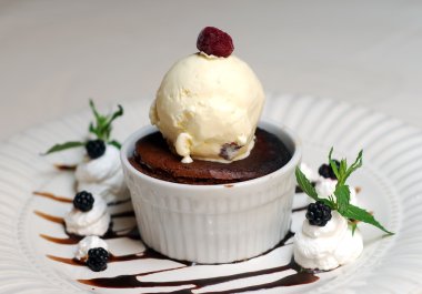çikolatalı sufle kek