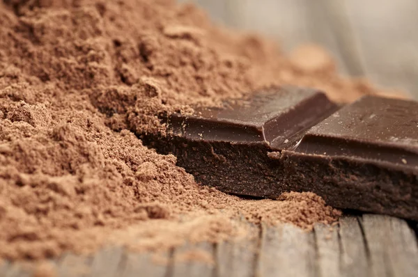 Τεμαχισμένη σοκολάτα — Φωτογραφία Αρχείου