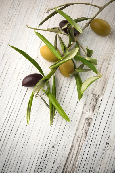 Natural Olives — Stock Photo, Image