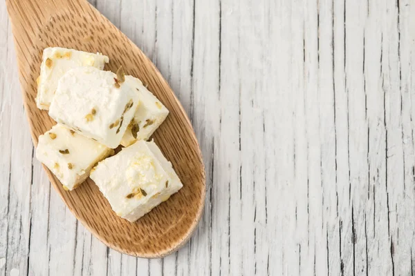 Queijo feta em cubos — Fotografia de Stock