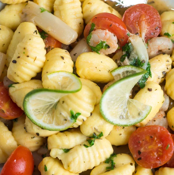 Gnocchi con mariscos — Foto de Stock