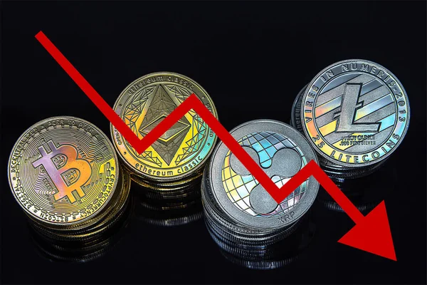 Cryptocurrency Fichas Incluyendo Bitcoin Ethererum Ripple Litecoin Vio Desde Arriba — Foto de Stock