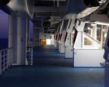 Promenade deck