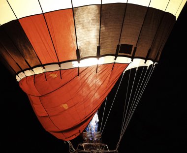 sıcak hava balonu, gece