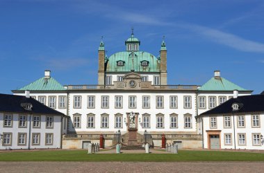 Fredensborg Kalesi