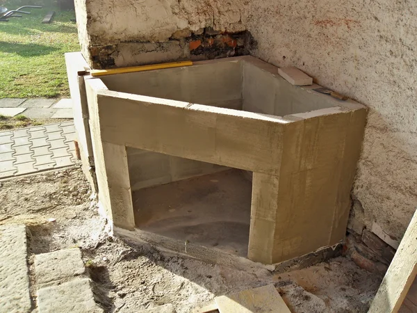 Bina açık bir şömine