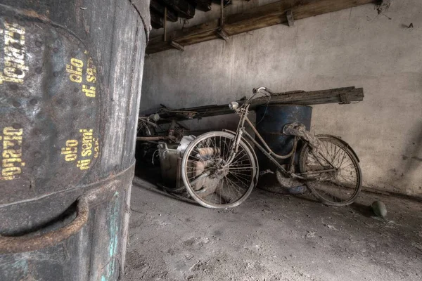 Ocak 2022 Talya Urbex Terk Edilmiş Bir Evin Eski Tavan — Stok fotoğraf