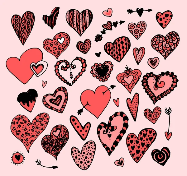 赤いハートのセット バレンタインデーへの愛の象徴であるあなたの結婚式のデザインのためのパターンとテクスチャを持つ心のコレクション ピンクを背景にストライプやドットが波打つ可愛らしいハート型の手描きのドードル セット — ストックベクタ