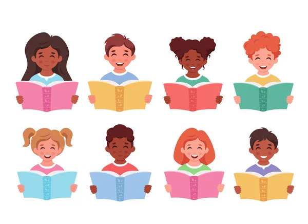 Barn läser böcker. Små pojkar och flickor av olika nationaliteter med böcker. Vektorillustration — Stock vektor